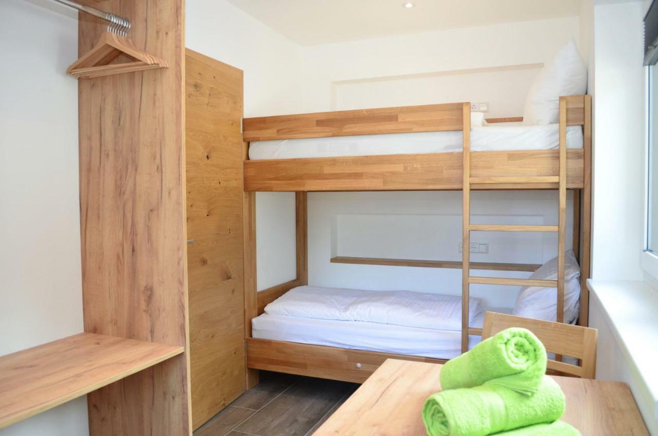 Longastubn Hotell Weisspriach Exteriör bild